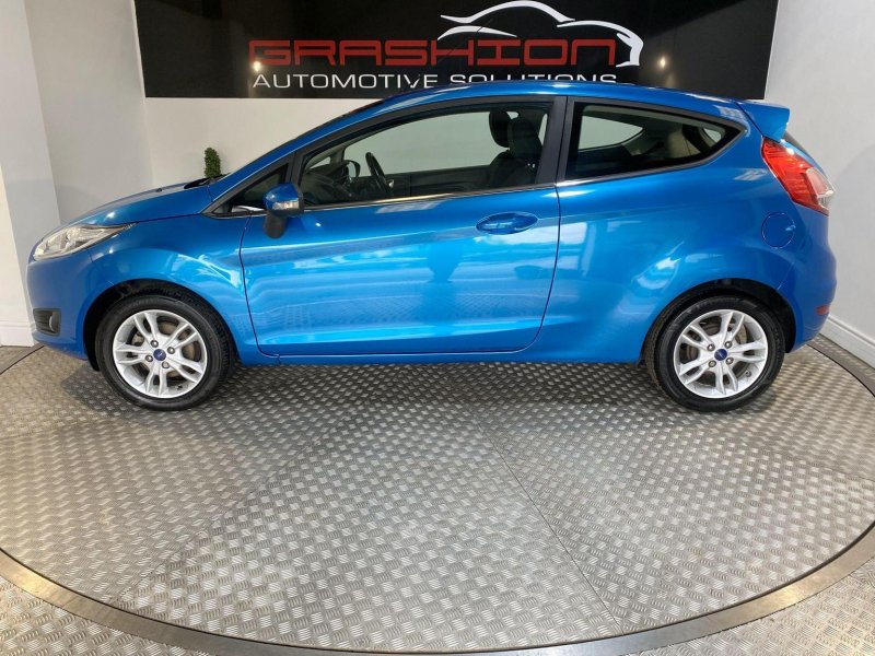 FORD FIESTA