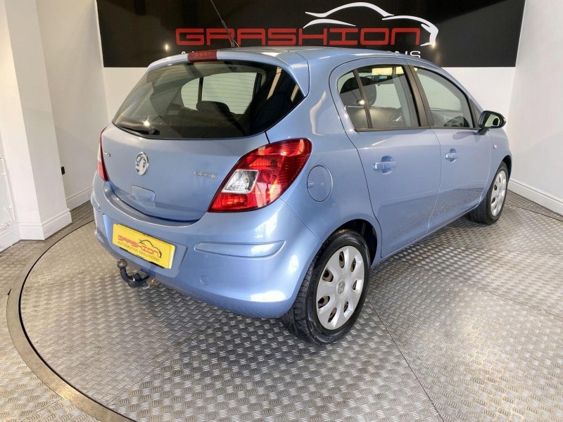 VAUXHALL CORSA
