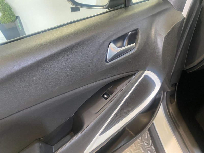 VAUXHALL CROSSLAND X