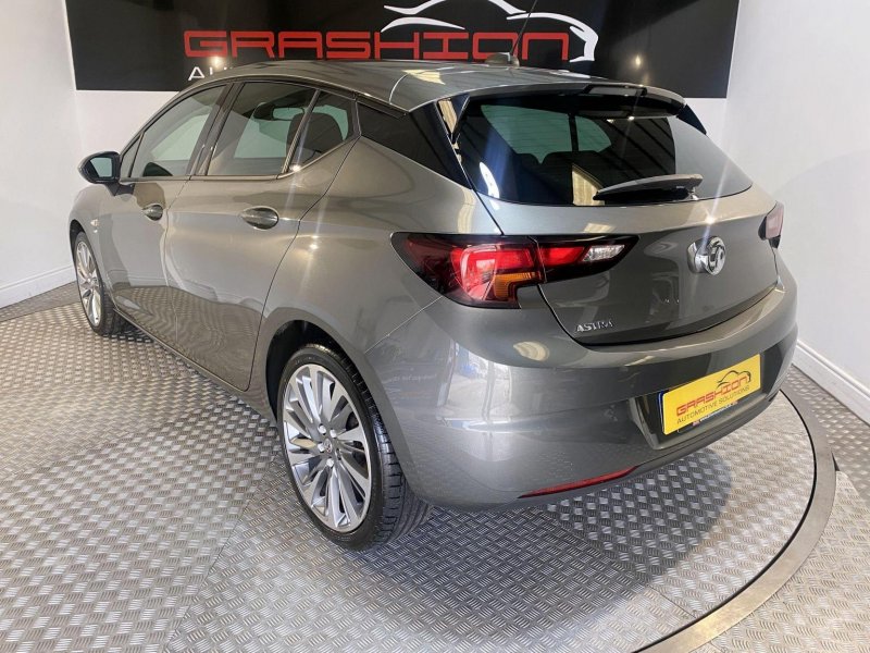 VAUXHALL ASTRA